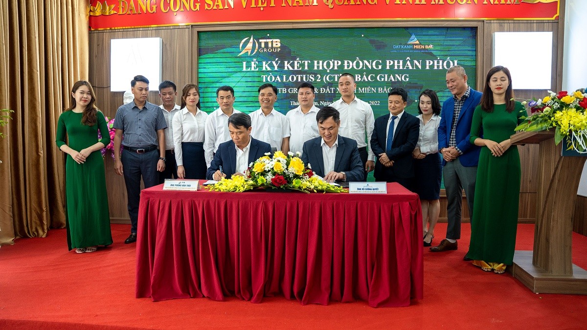 Lễ ký kết hợp tác phân phối độc quyền tòa Lotus 2 (CT2) dự án Green City Bắc Giang