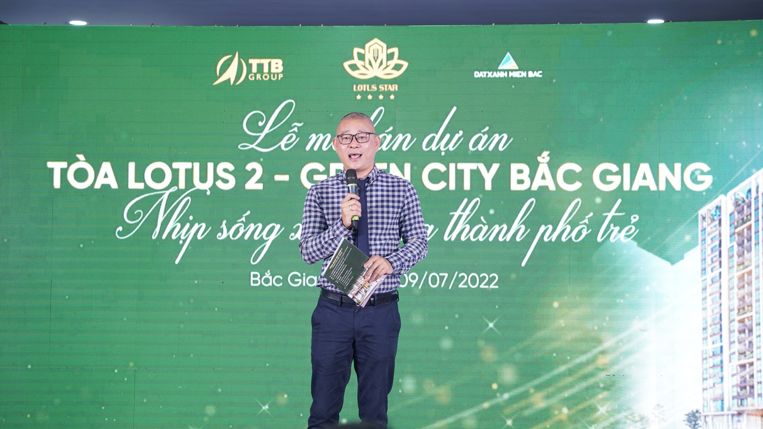 Sôi động giao dịch tại lễ mở bán tòa Lotus 2- Green city Bắc Giang